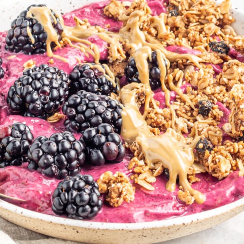 Blackberry Granola Smoothie Bowl in a white bowl