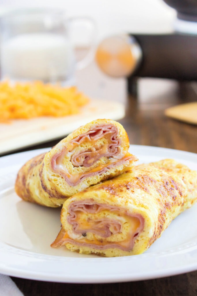 Low Carb Breakfast Roll Ups