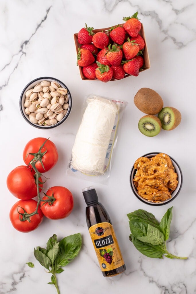 Ingredients for Caprese Easy Lunchbox Idea
