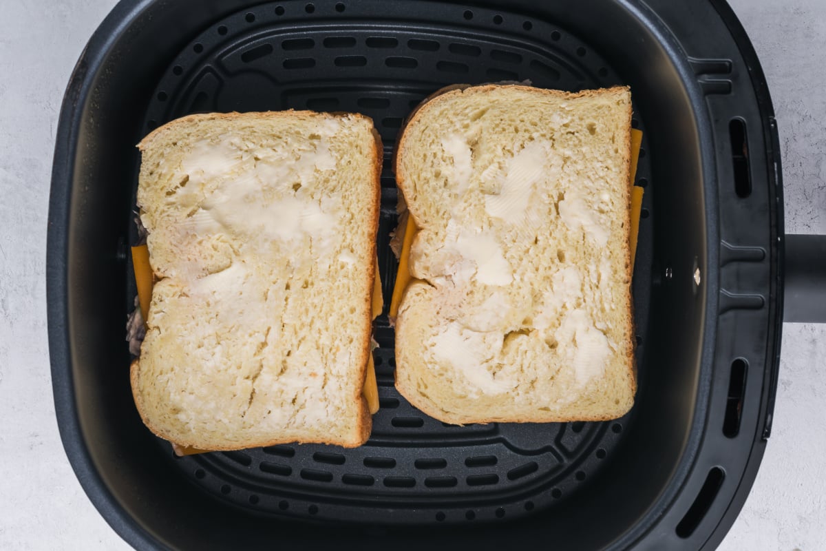 sandwiches in air fryer