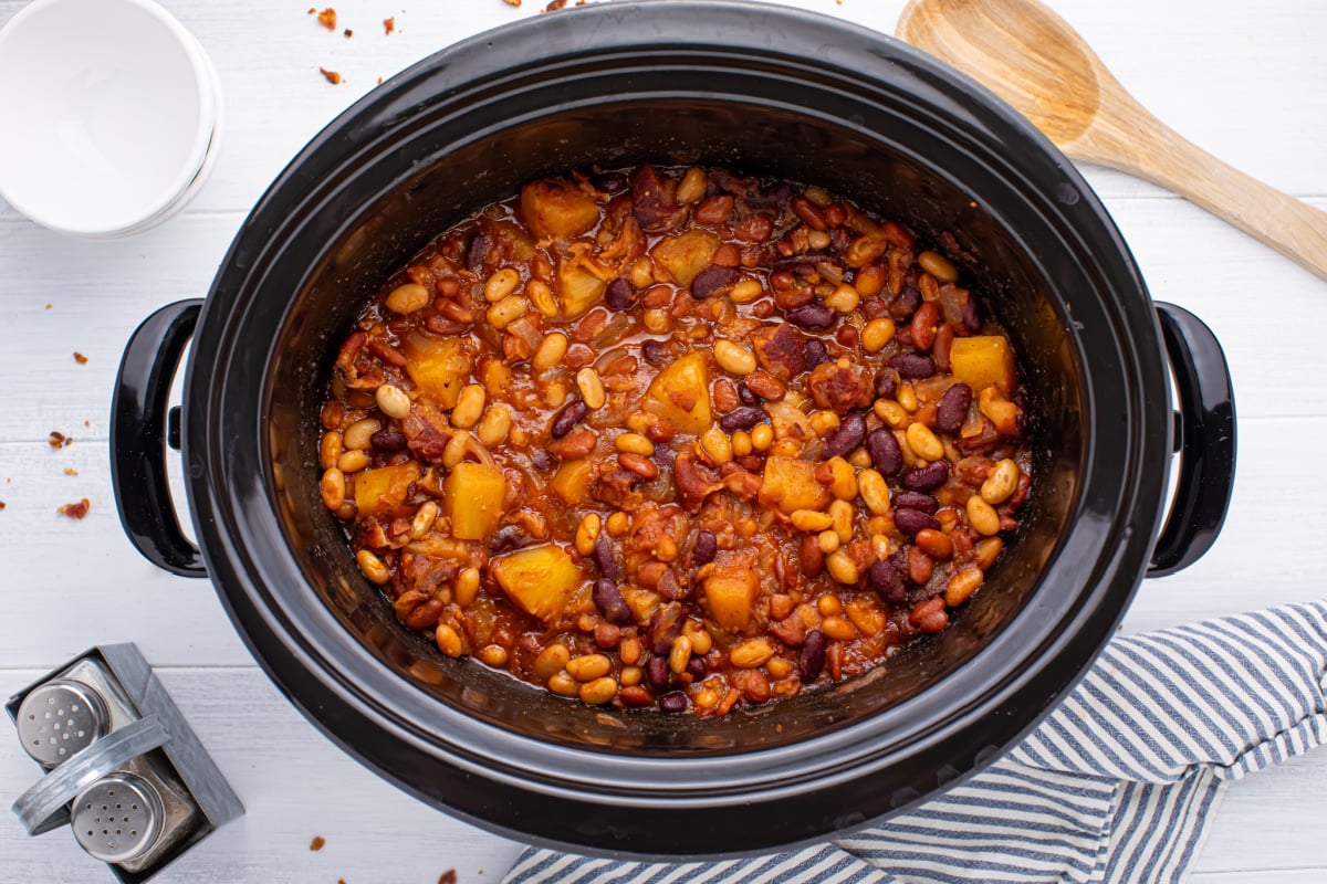 cooked baked beans in slow cooker