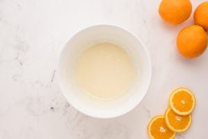 glaze in bowl