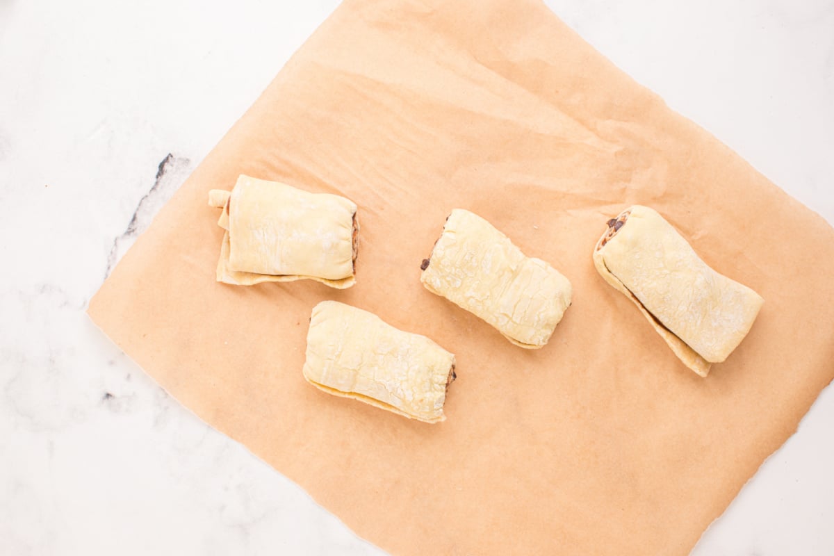 pastry cut into pieces 