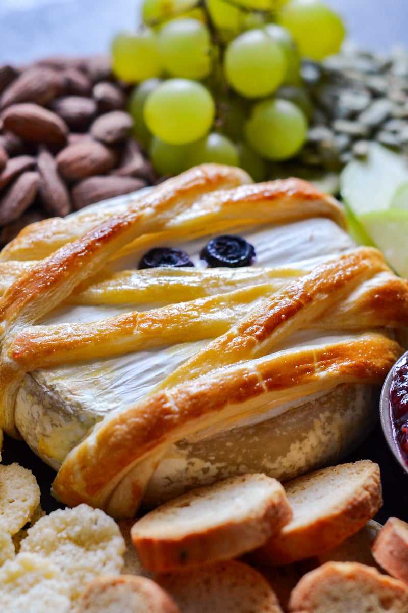 mummy brie on appetizer board