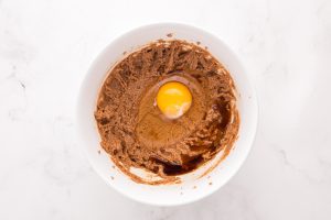 egg and vanilla extract added to the almond butter mixture