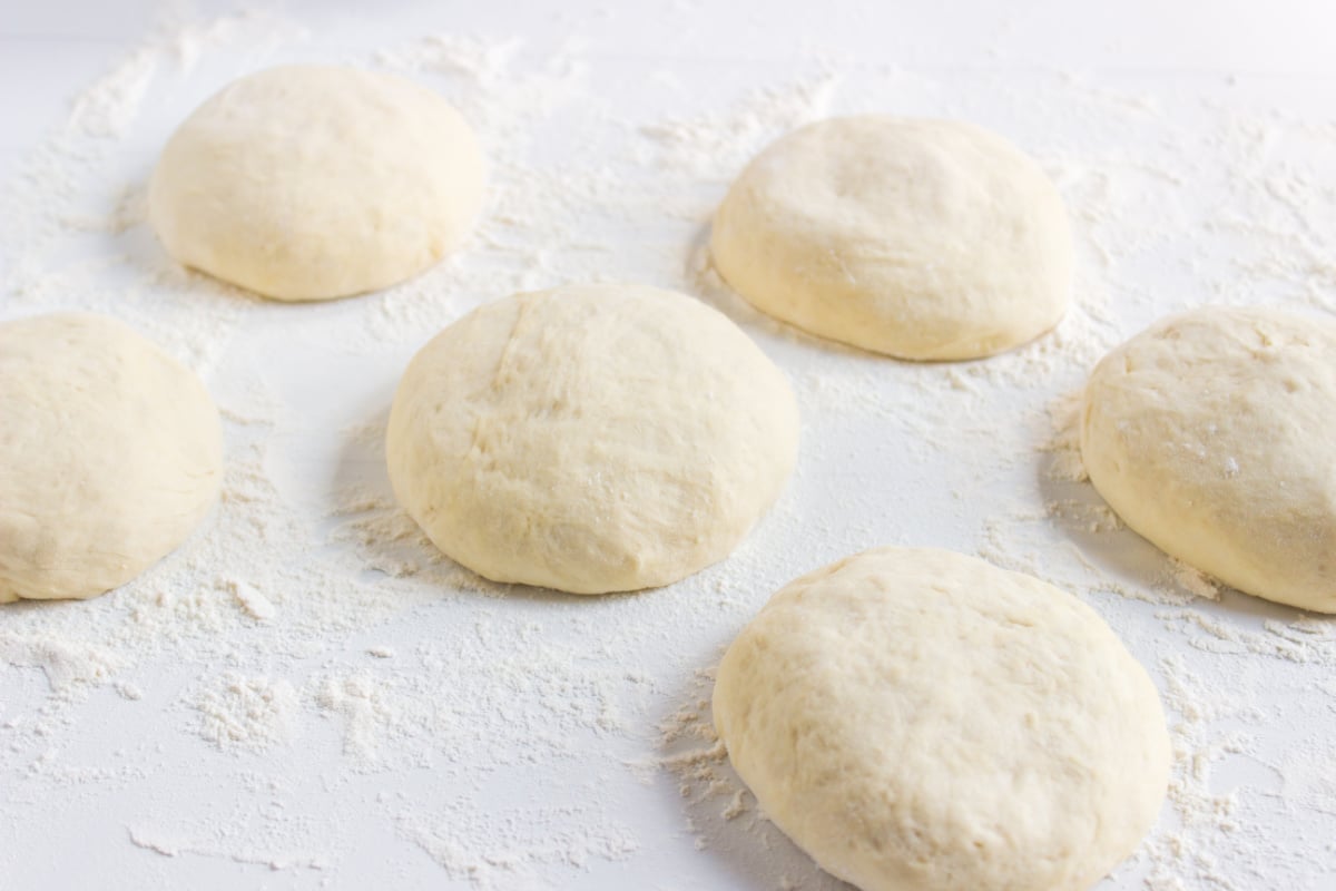 6 balls of dough