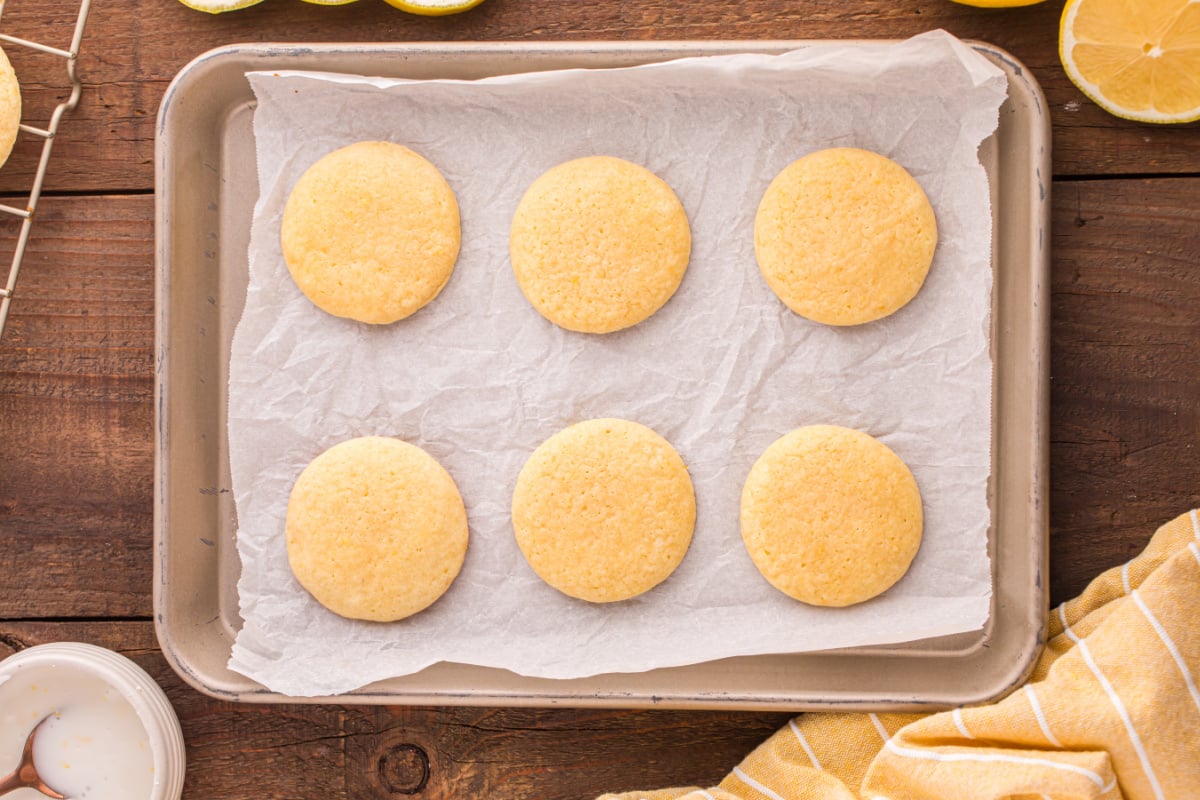 cooked cookies on baking sheet
