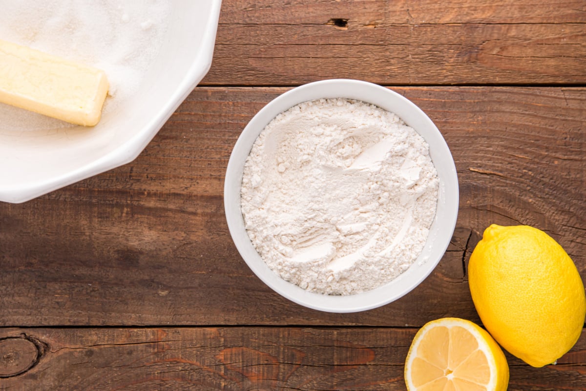 flour, baking powder, and salt in small bowl