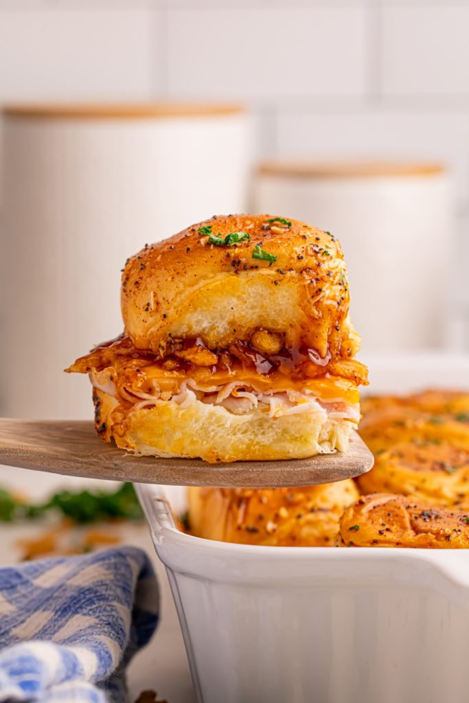 Spatula holding slider