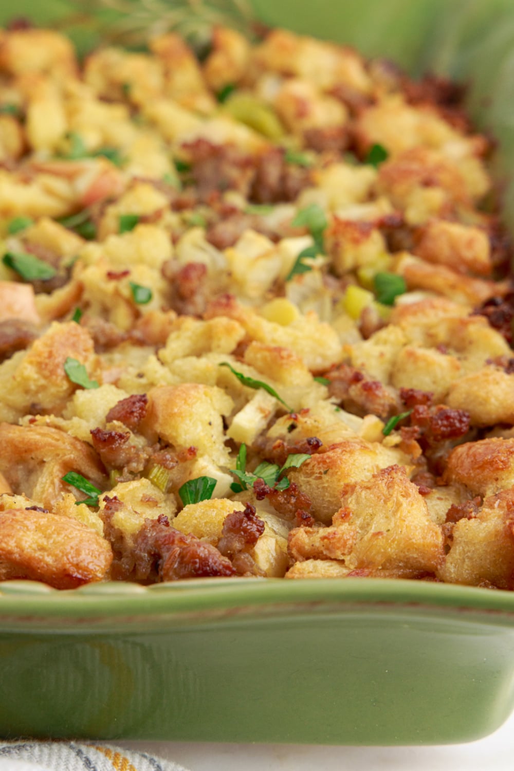 Place sausage and apple filling in baking dish