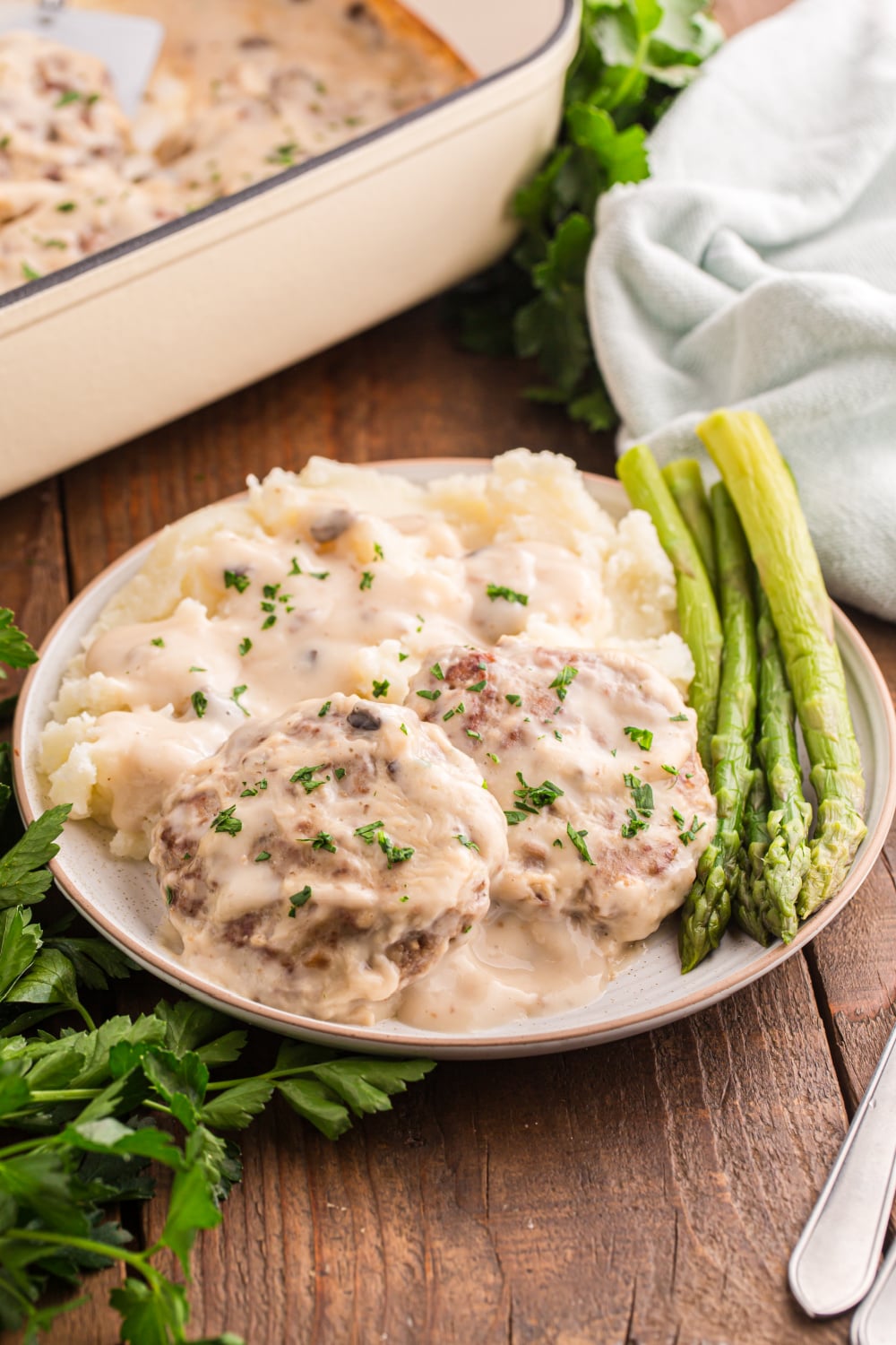Amish poor man's steak with asparagus