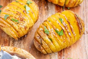 Air Fryer Garlic Butter Hasselback Potatoes