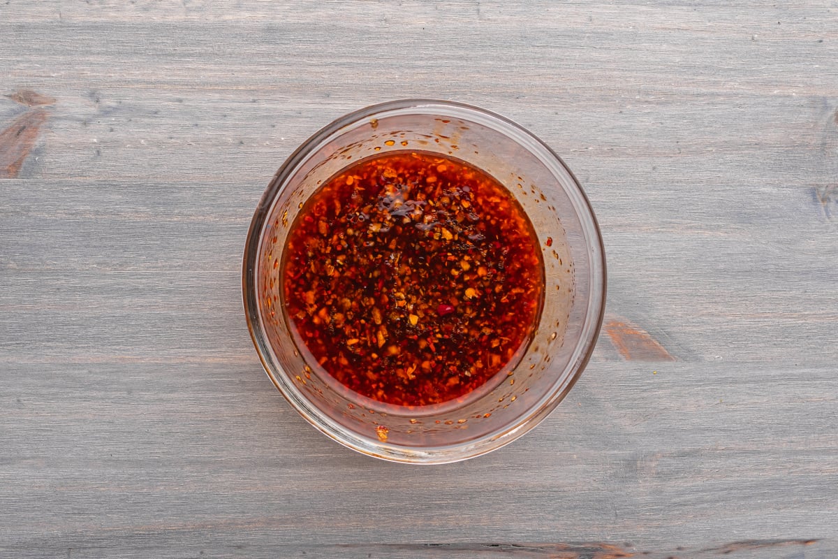 Put chili sauce in a bowl