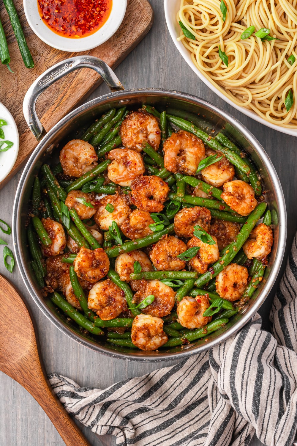 Put the chilli crispy shrimp into the pot