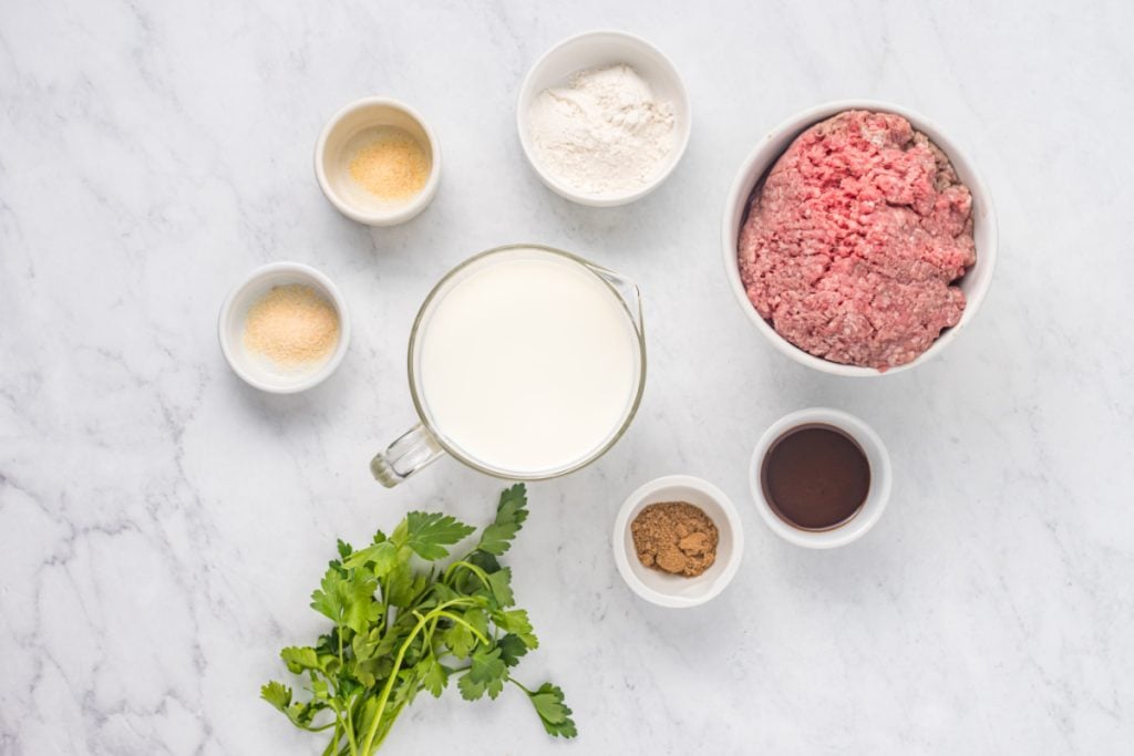 ingredients for Easy Beef Hamburger Gravy