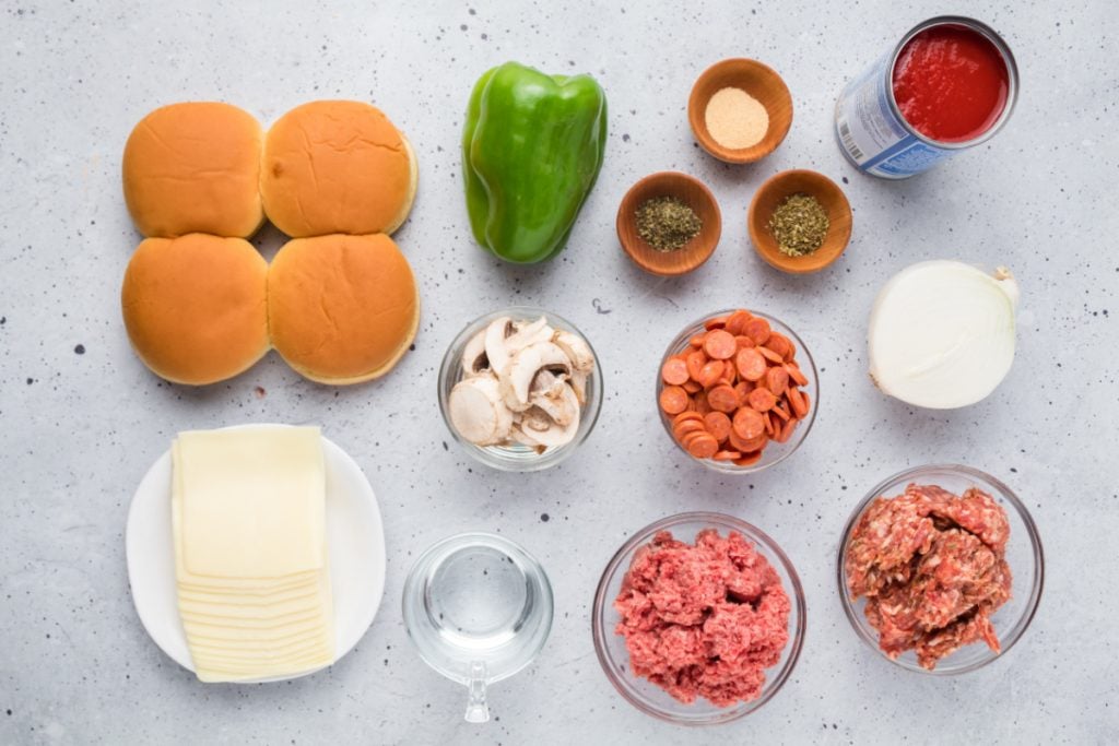 ingredients for Pizza Sloppy Joes