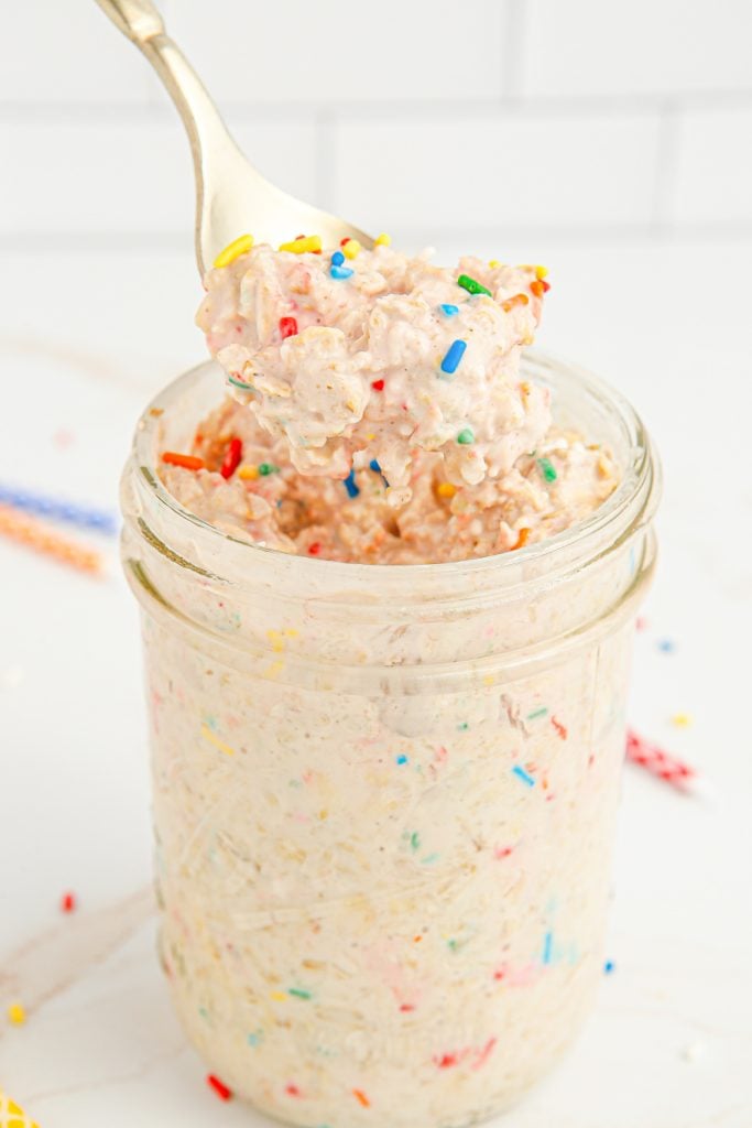 Birthday Cake Overnight Oats in a jar