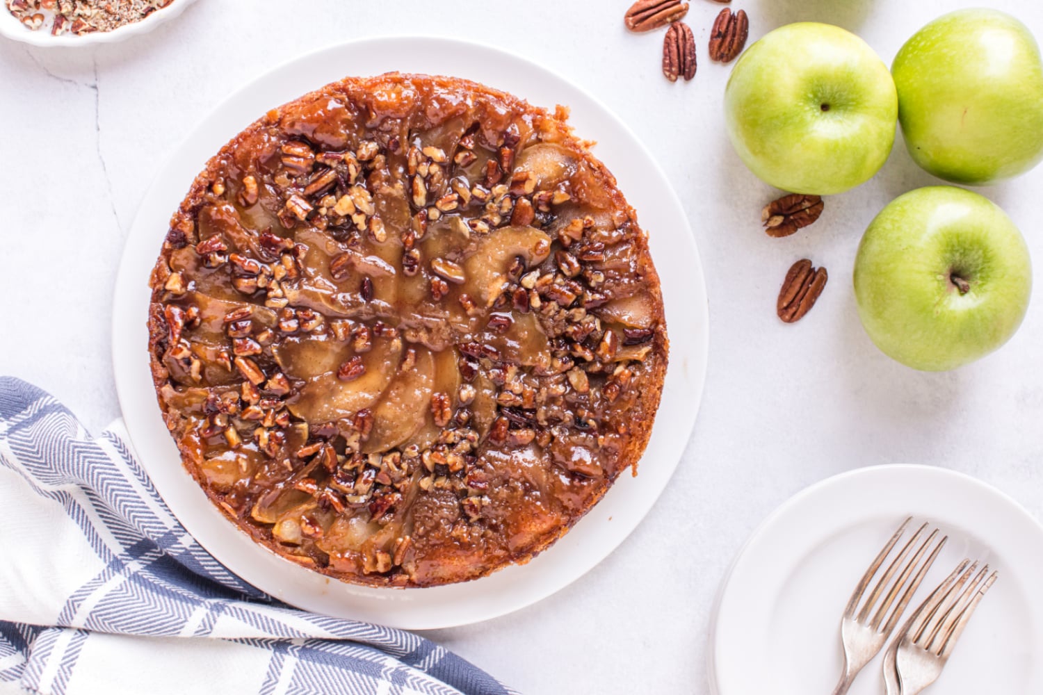 Caramel Apple Upside Down Cake on a plate